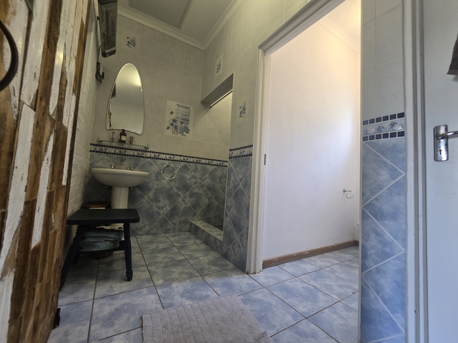 4 Bedroom Property for Sale in Lindequesdrif North West